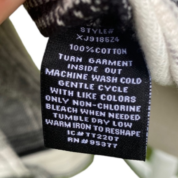 Sanctuary Girlfriend Flannel B & W Shirt Jacket - Picture 5 of 5